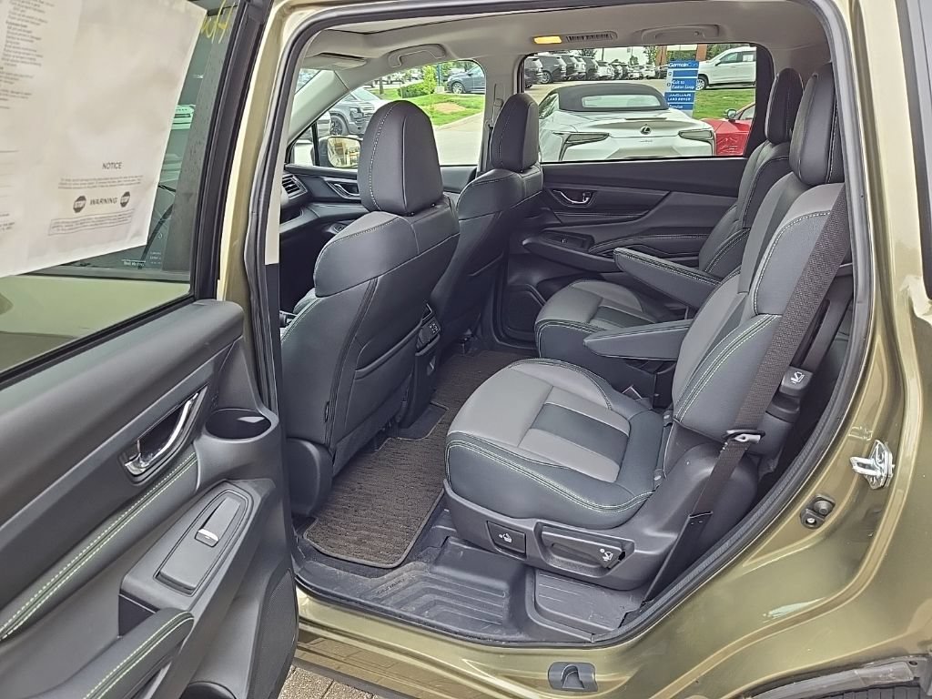 Used 2023 Subaru Ascent Onyx Edition AWD/4WD image 17