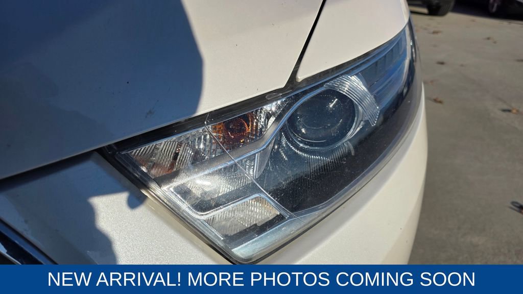 Used 2019 Ford Taurus SEL image 9