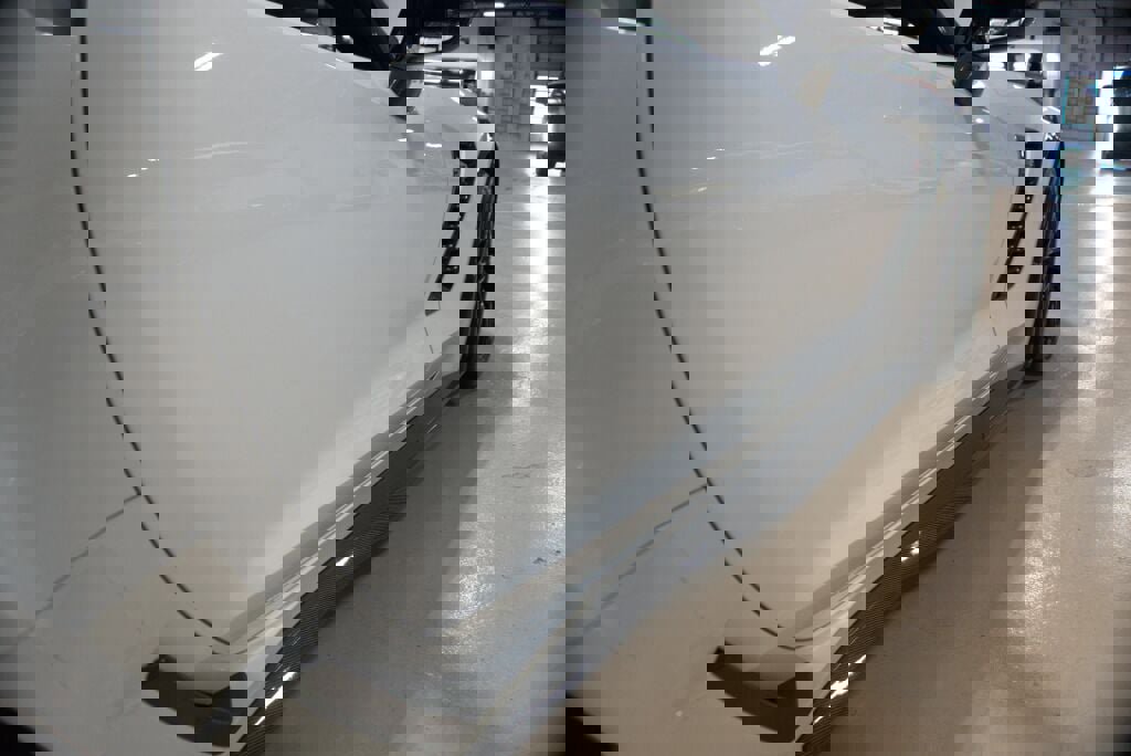 Used 2015 Chevrolet Corvette Z06 w/ 3LZ Preferred Equipment Group image 25