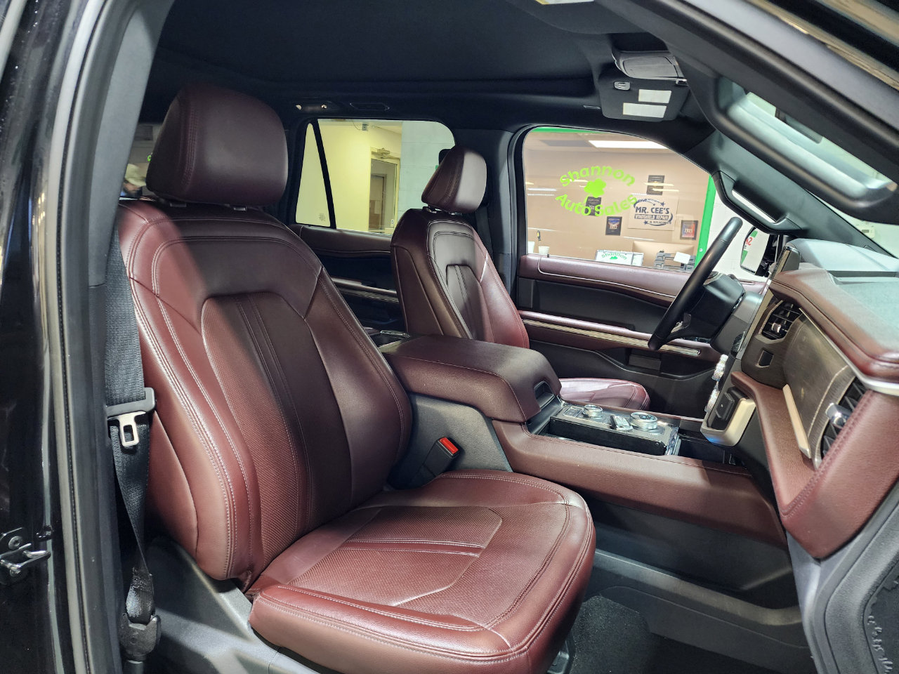 Used 2024 Ford Expedition Max Limited image 26