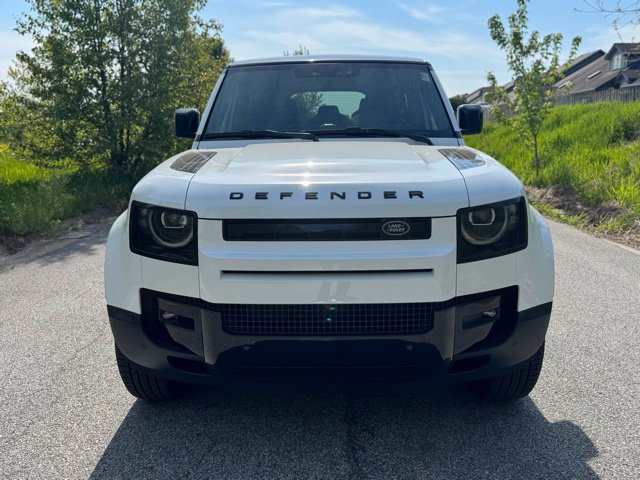 New 2026 Land Rover Defender 110 S AWD/4WD image 3