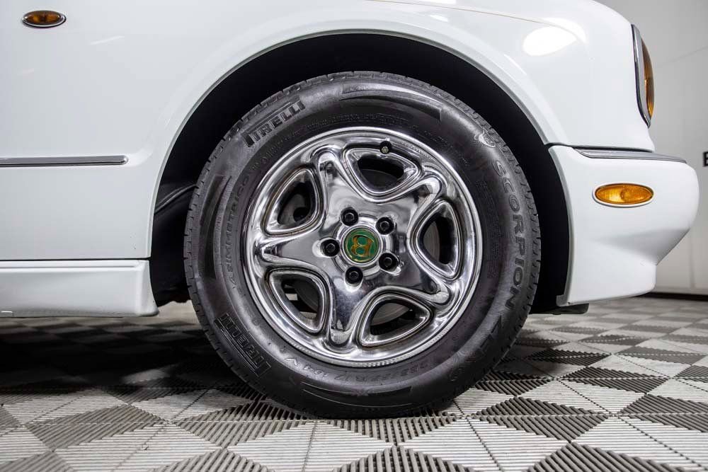 Used 1999 Bentley Arnage Green Label image 36
