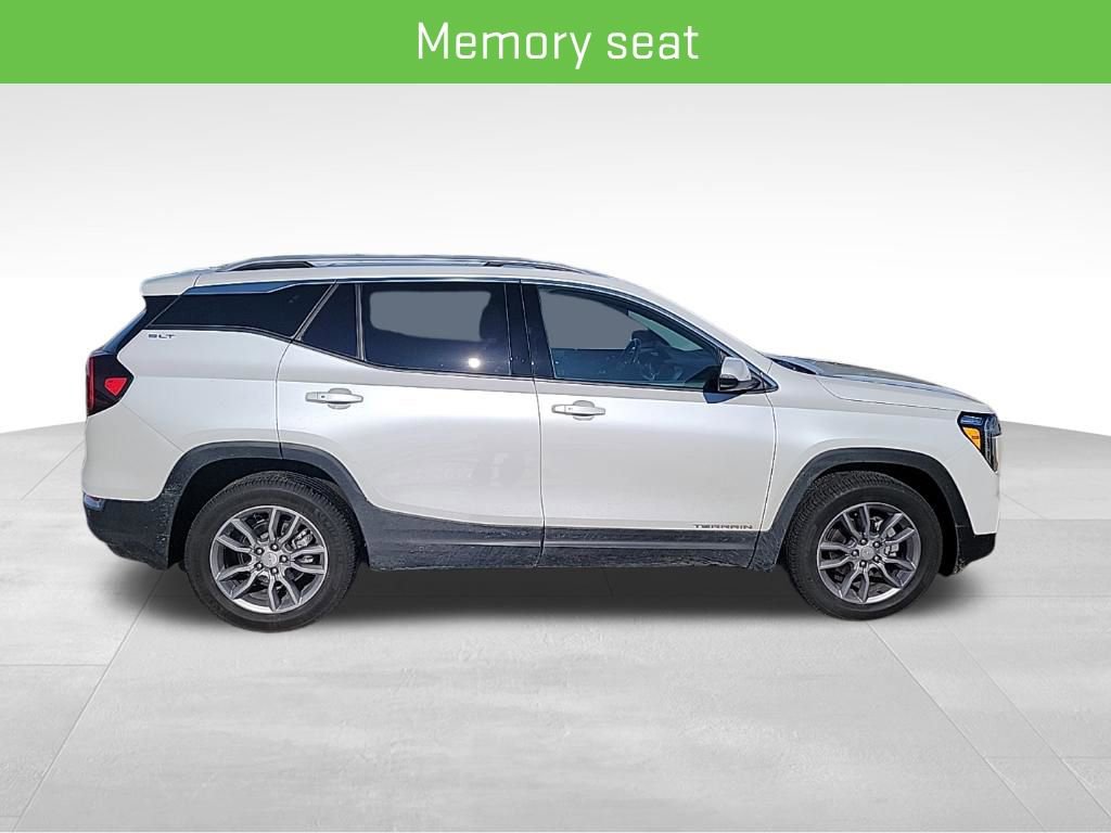Certified 2022 GMC Terrain SLT image 22