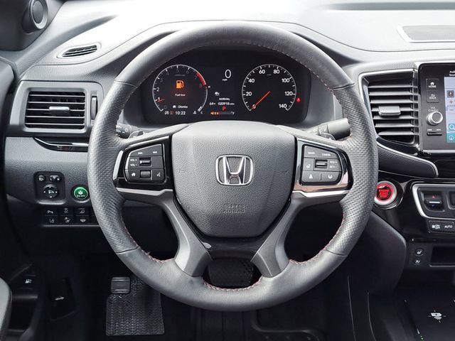 Certified 2025 Honda Ridgeline Black Edition image 25
