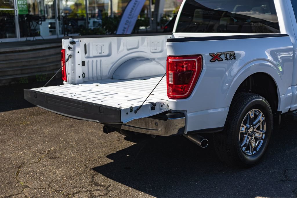 Used 2022 Ford F150 XLT w/ XTR Package image 10