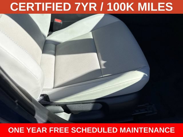 Used 2023 Toyota Prius Limited w/ Limited Premium Package AWD/4WD image 10