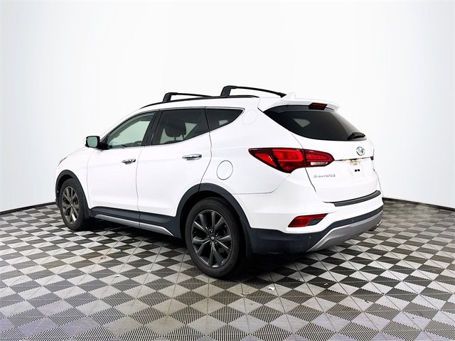 Used 2018 Hyundai Santa Fe Sport w/ Cargo Package image 4