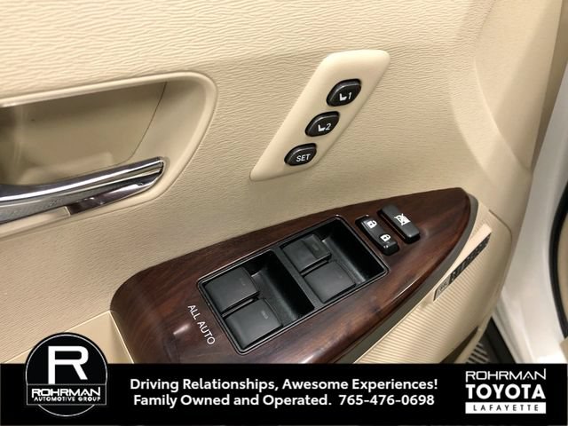 Used 2015 Toyota Venza XLE AWD/4WD image 13