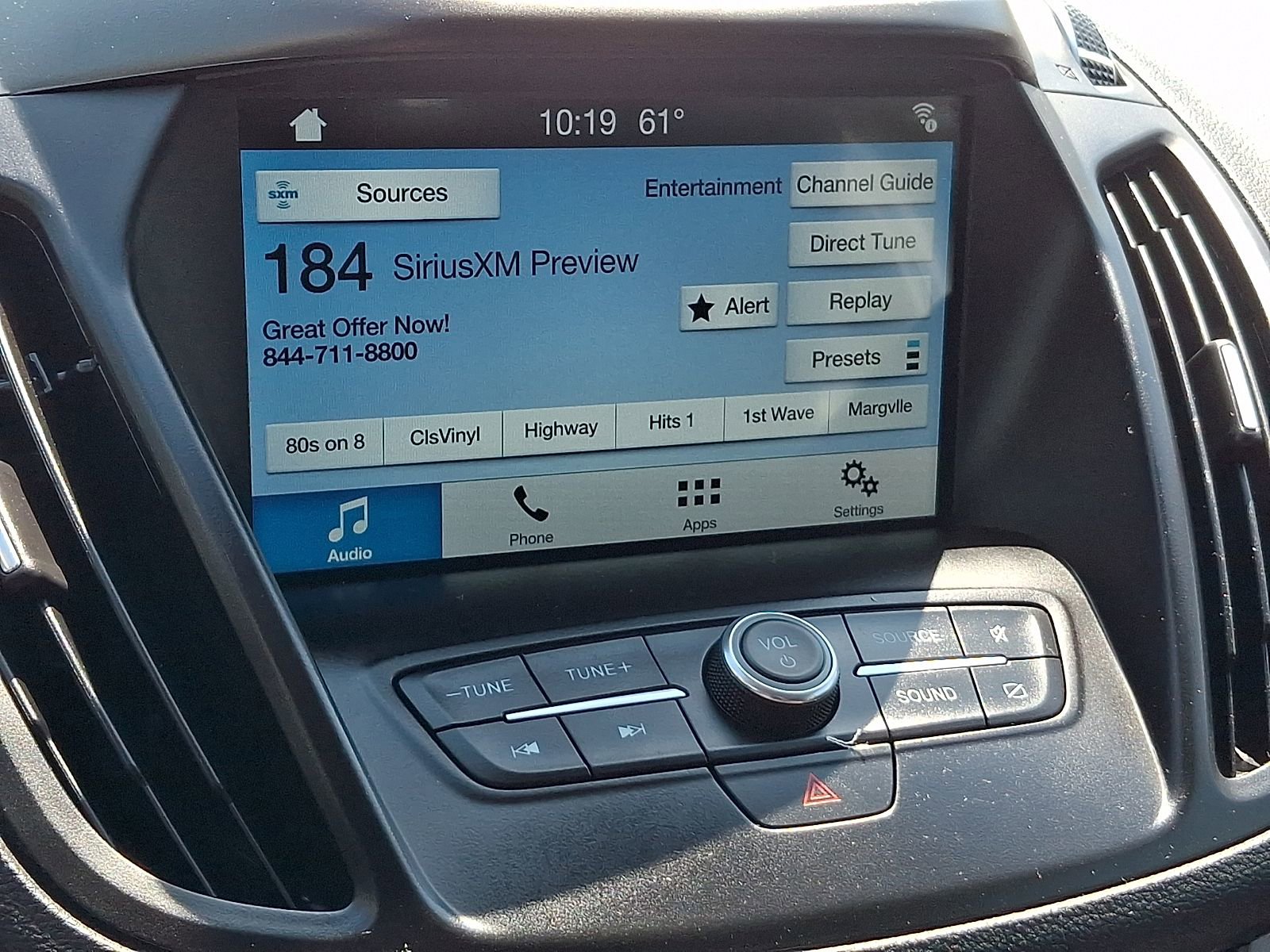 Used 2019 Ford Escape SEL AWD/4WD image 18