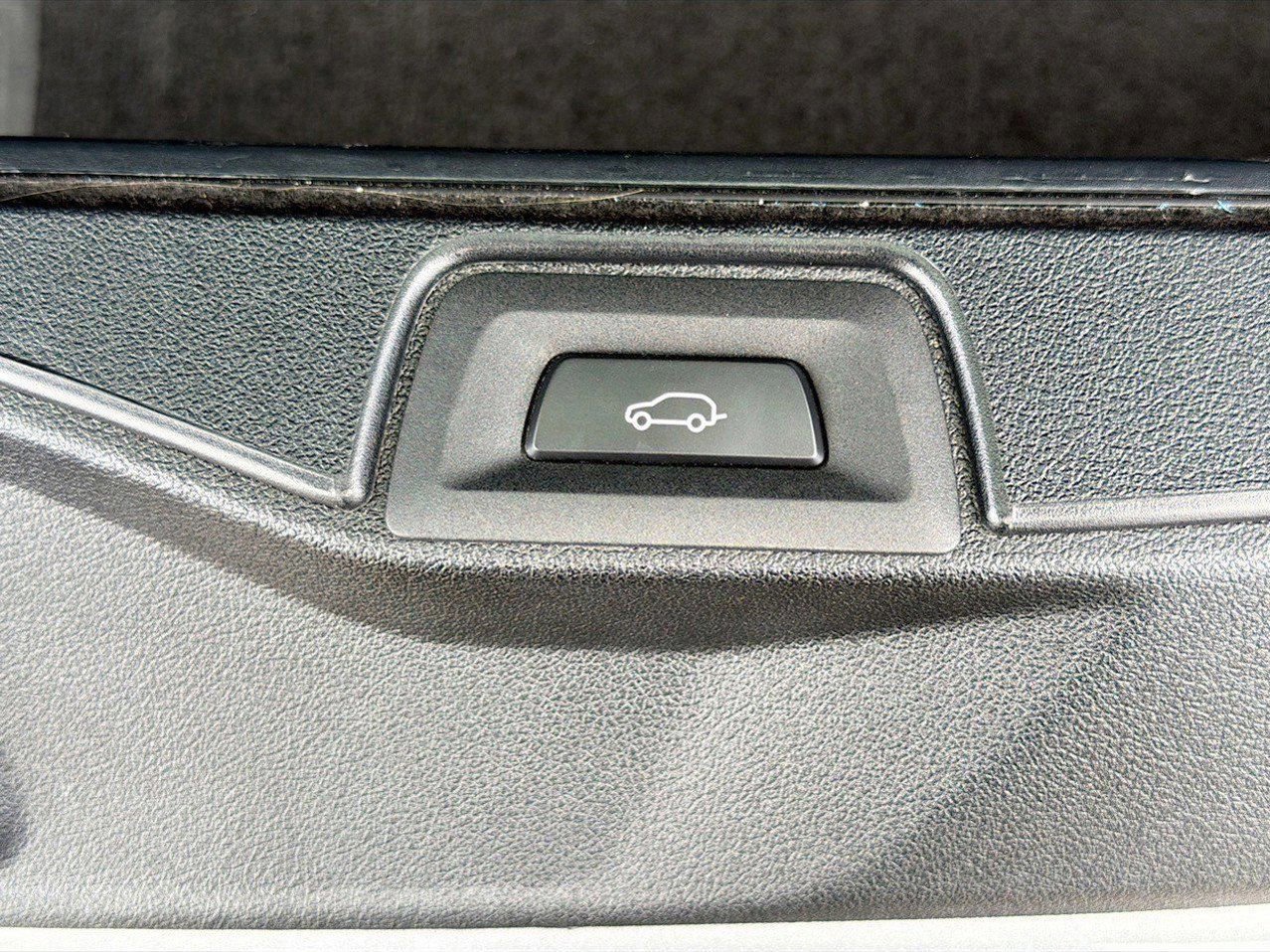 Certified 2025 BMW X5 xDrive40i image 43