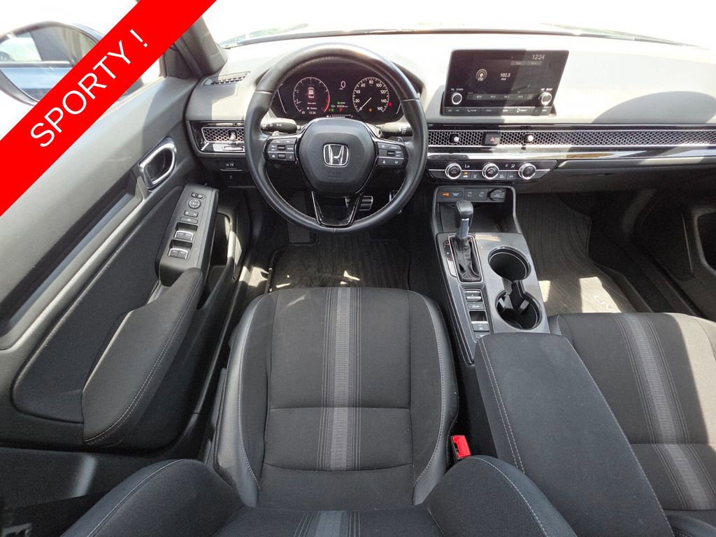 Used 2025 Honda Civic Sport image 6