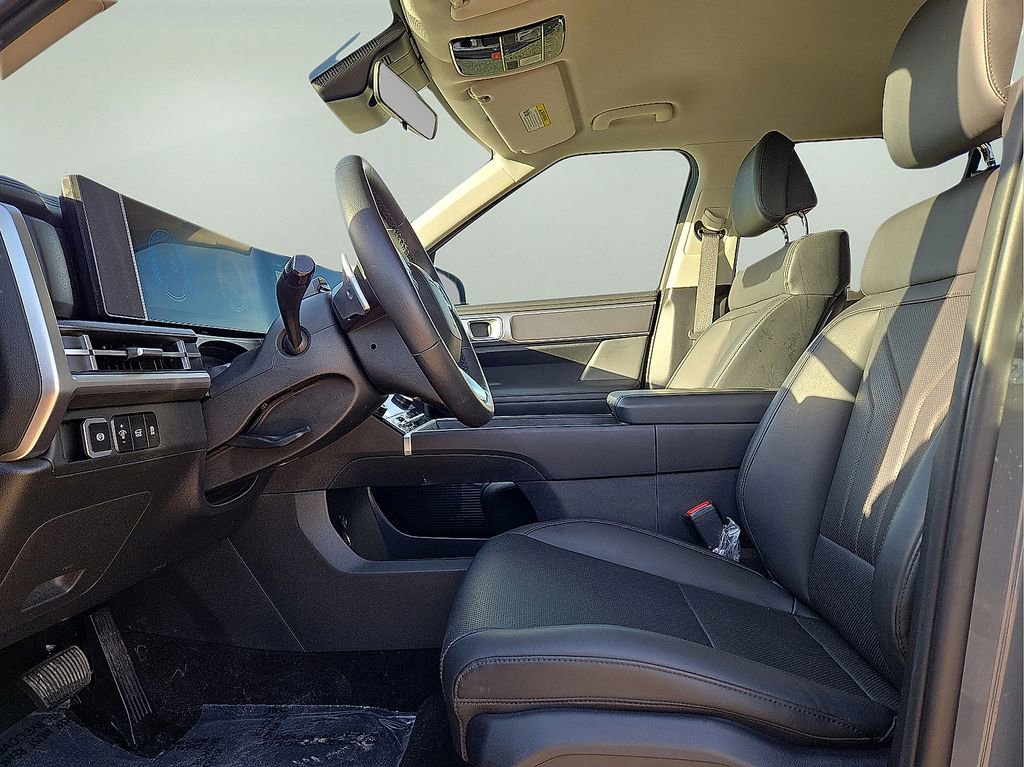 Used 2025 Hyundai Santa Fe SEL image 21