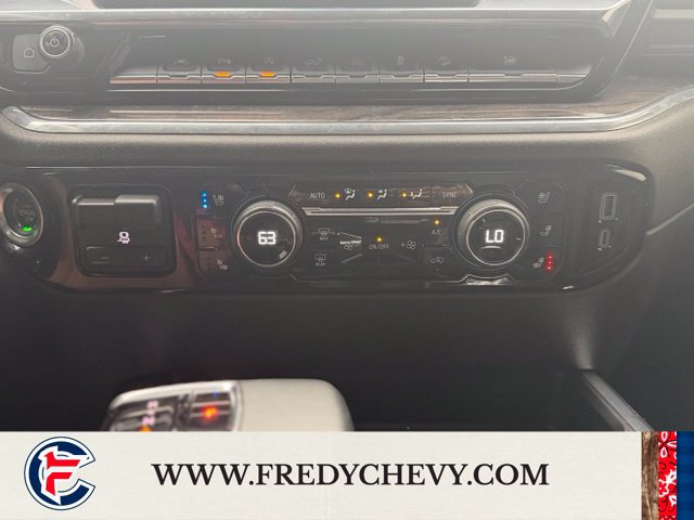 Used 2023 Chevrolet Silverado 1500 LTZ w/ LTZ Convenience Package II AWD/4WD image 18