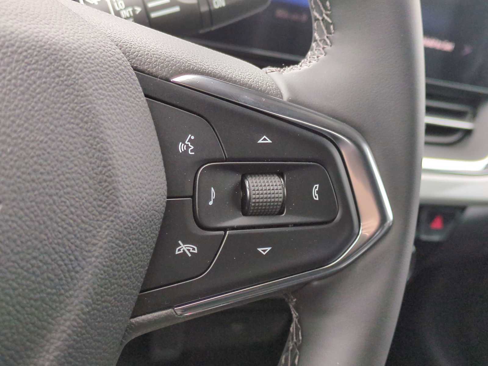 New 2026 Chevrolet Trax LT w/ Driver Confidence Package image 22