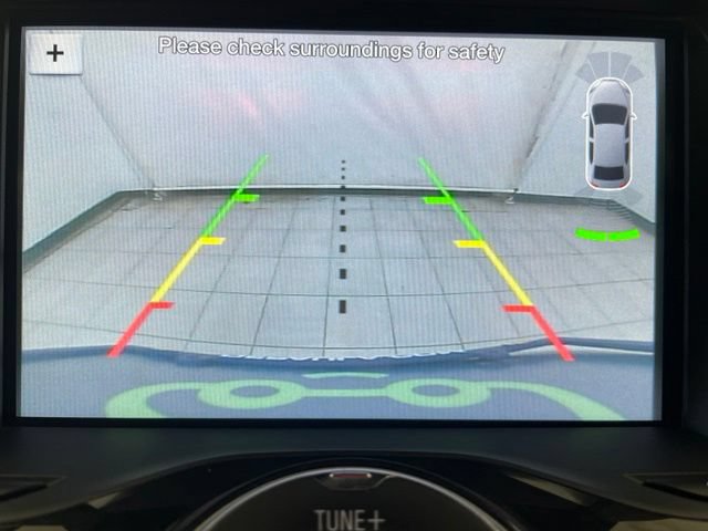 Used 2017 Ford Escape Titanium w/ Equipment Group 301A AWD/4WD image 4