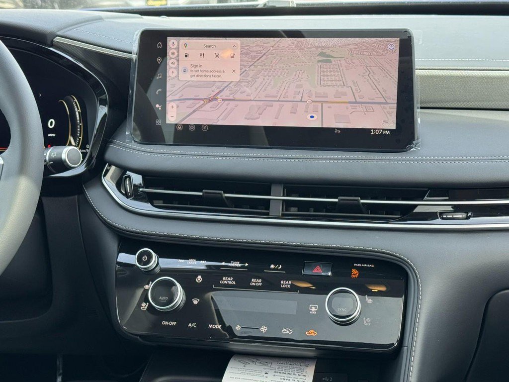 New 2026 INFINITI QX60 Luxe w/ Cargo Package image 8