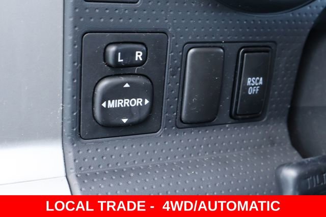 Used 2012 Toyota FJ Cruiser 4WD w/ Convenience Pkg image 22