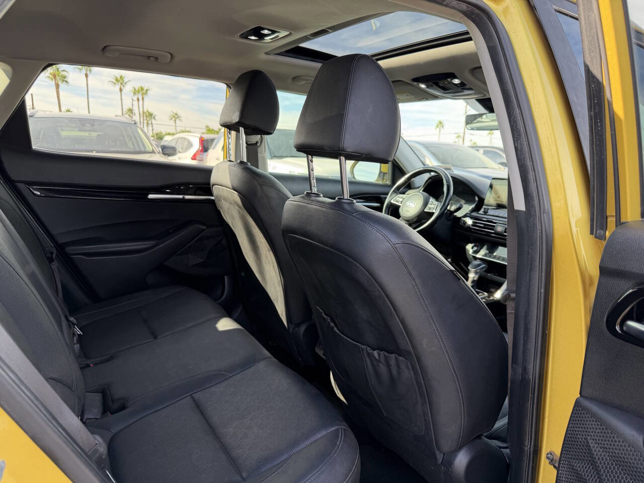 Used 2021 Kia Seltos SX w/ SX Sunroof Package image 33