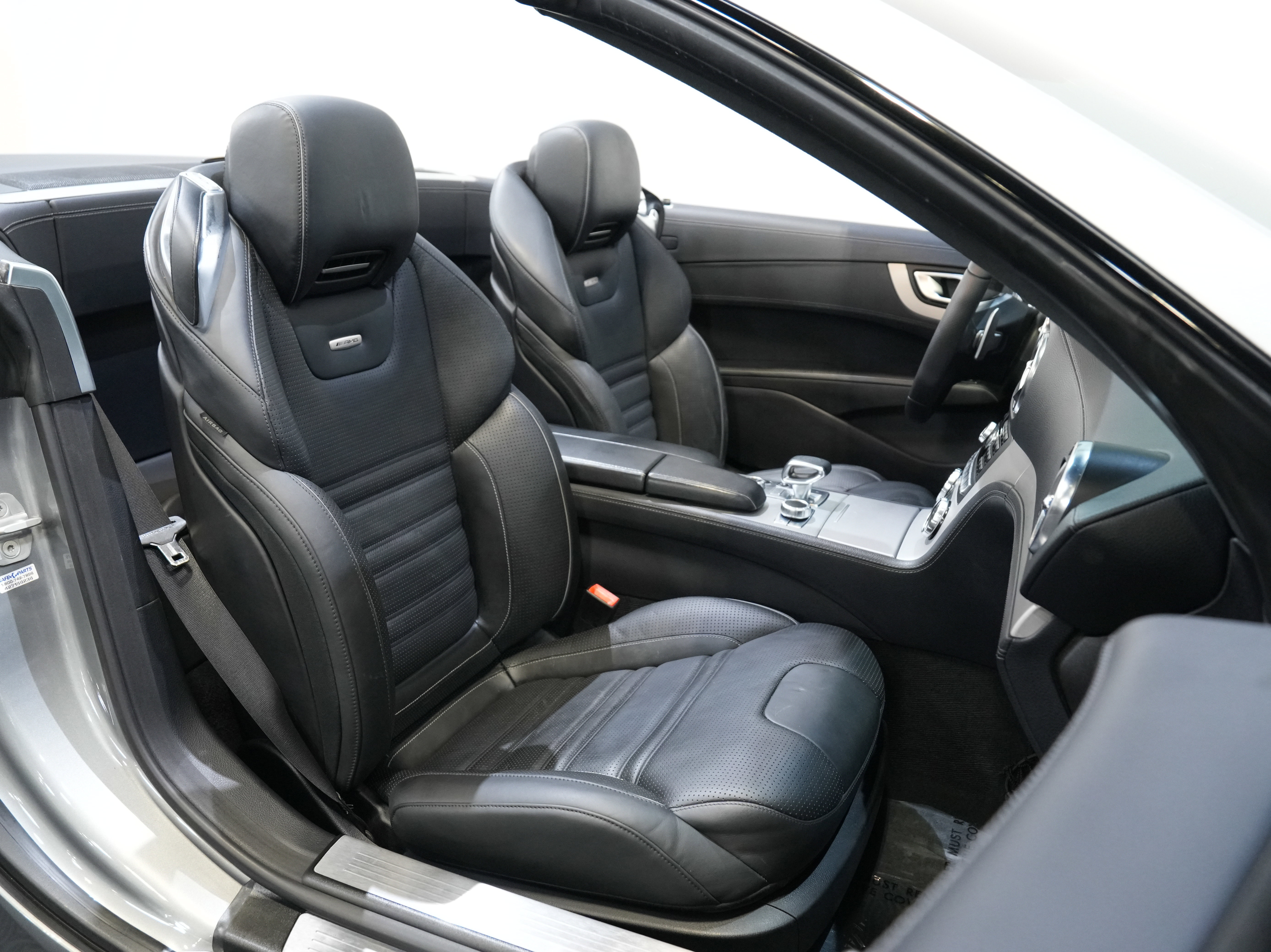 Used 2013 Mercedes-Benz SL 63 AMG image 27