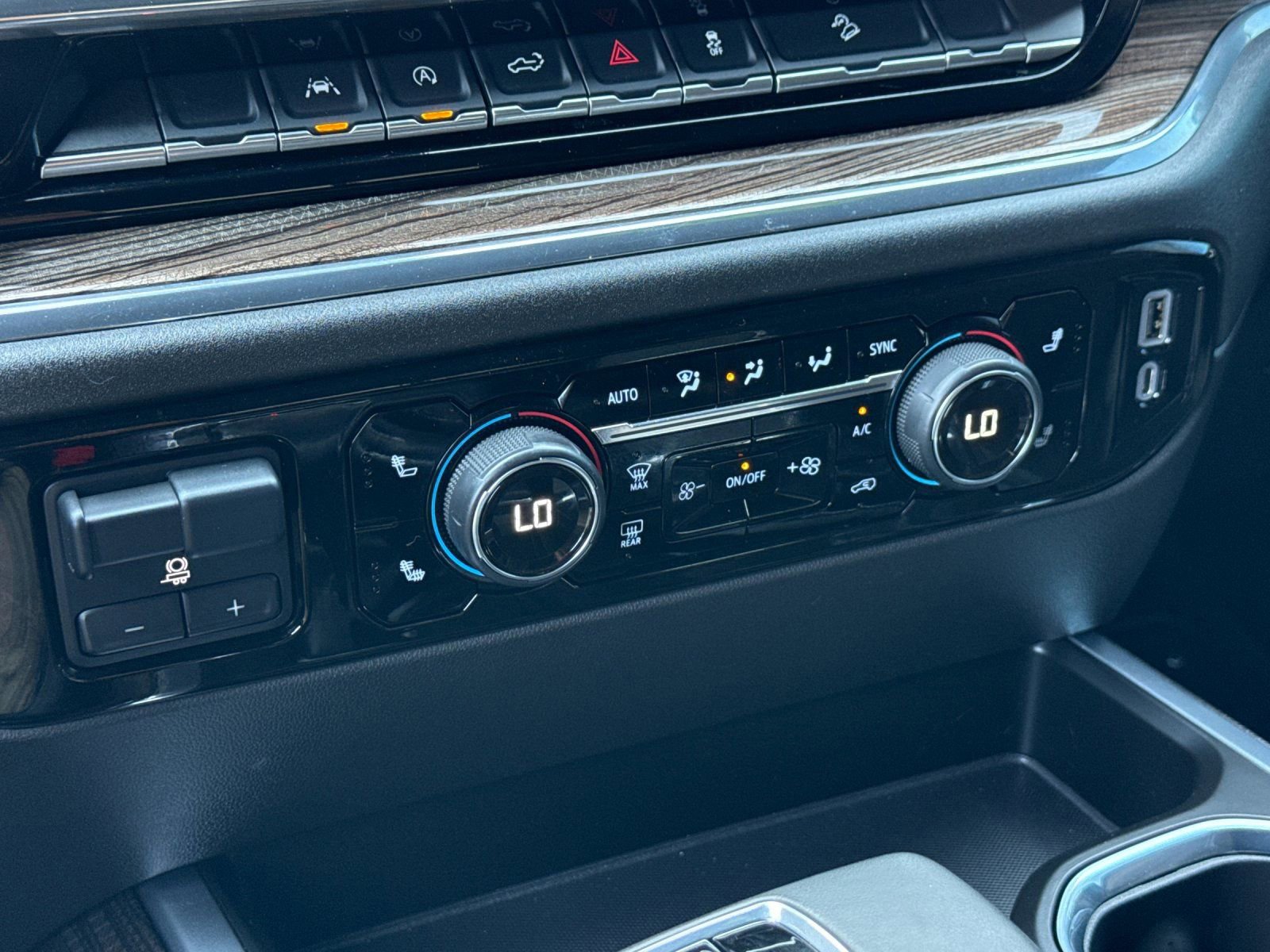 Used 2023 Chevrolet Silverado 1500 RST image 23