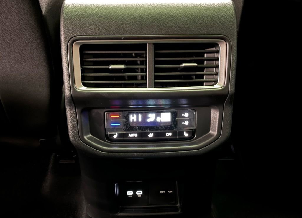 New 2026 Volkswagen Atlas SEL image 26