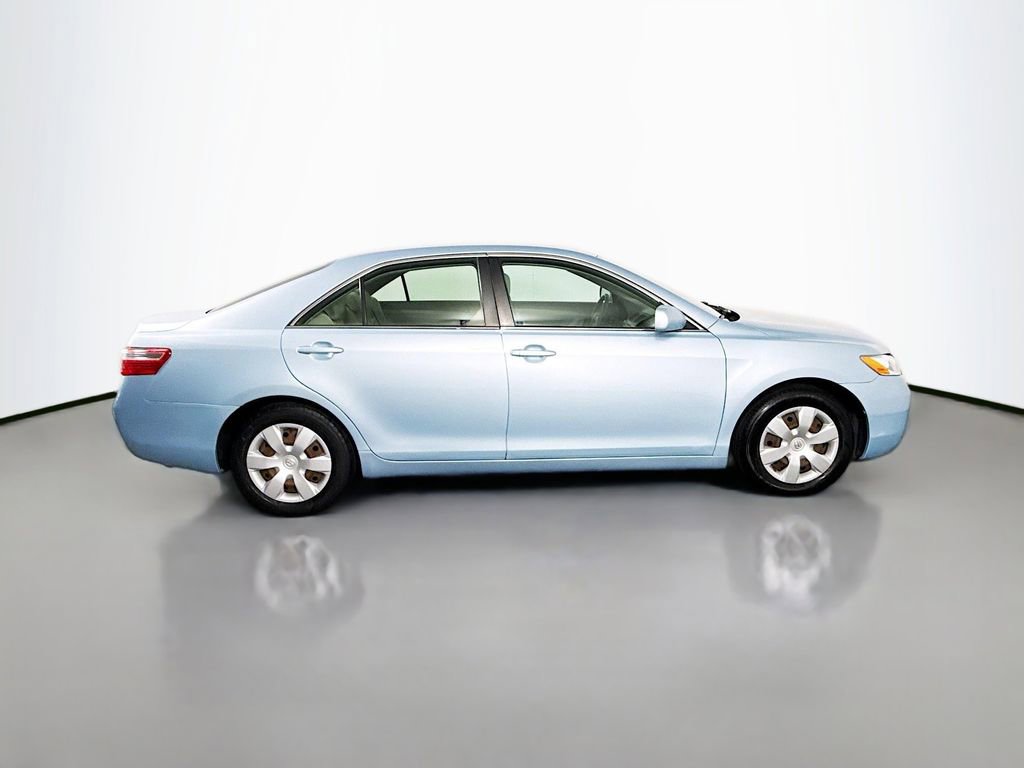 Used 2007 Toyota Camry LE FWD image 8