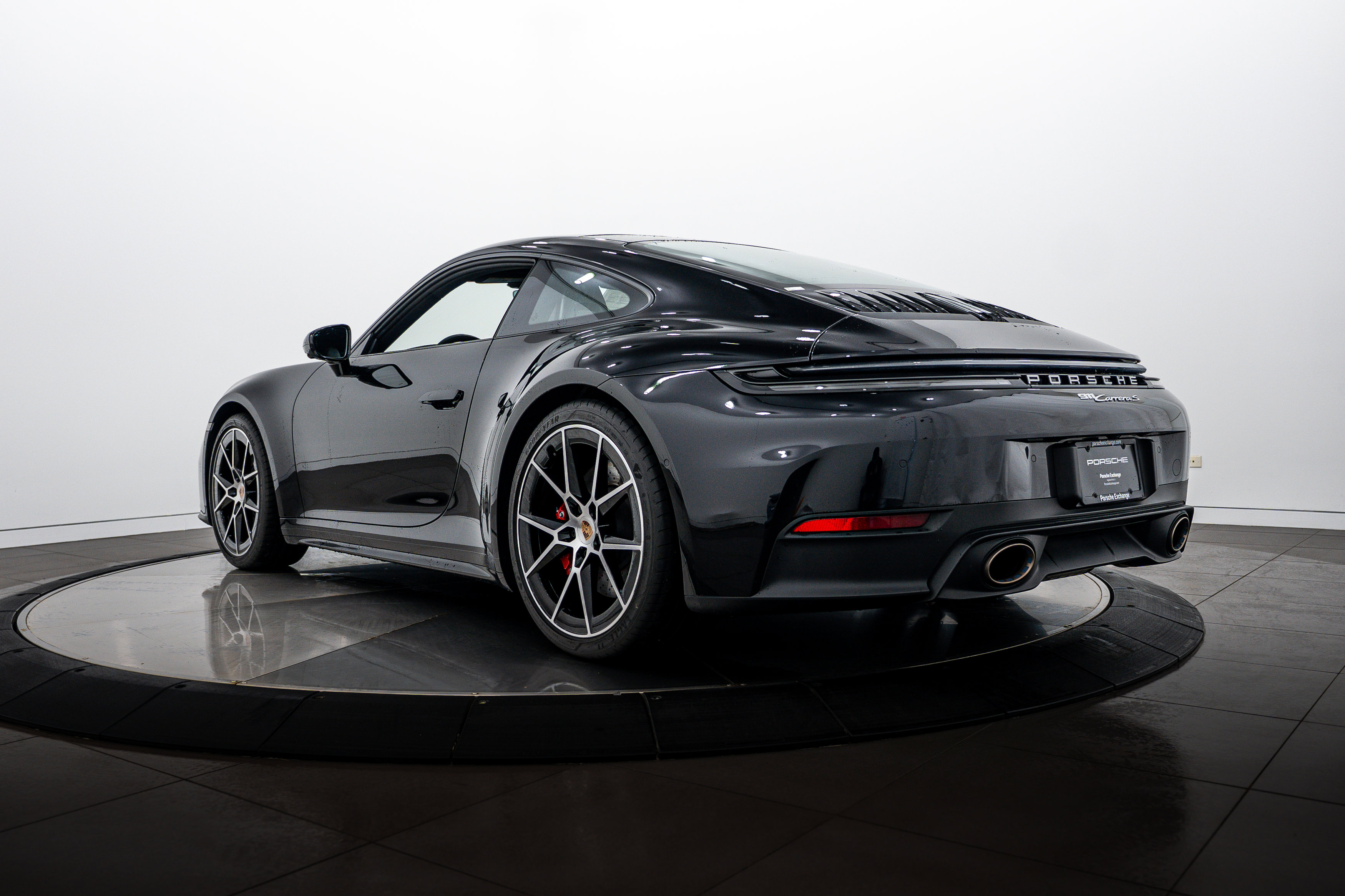 Certified 2025 Porsche 911 Carrera S RWD image 3