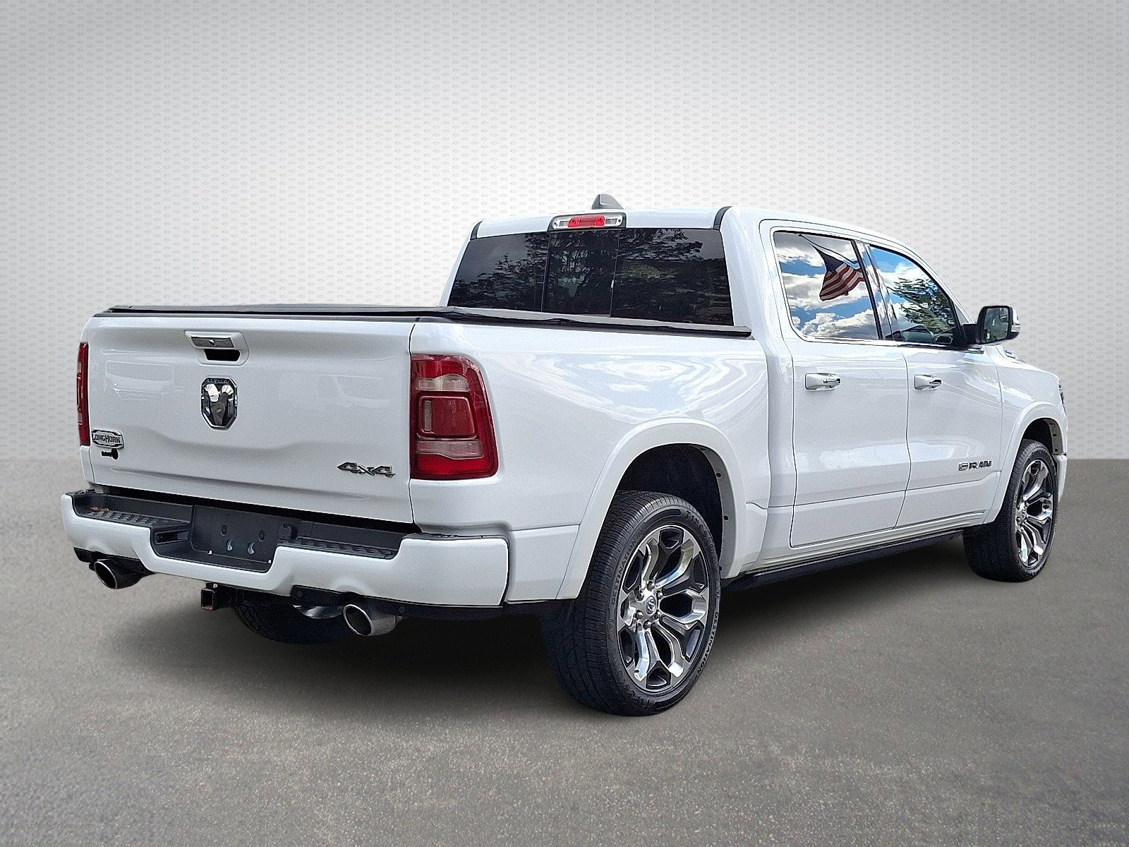 Certified 2022 RAM 1500 Limited w/ Bed Utility Group image 6