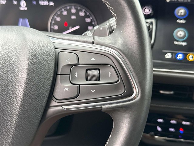 Used 2023 Buick Envision Essence image 25