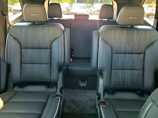New 2026 Buick Enclave Avenir w/ Super Cruise Package FWD image 19
