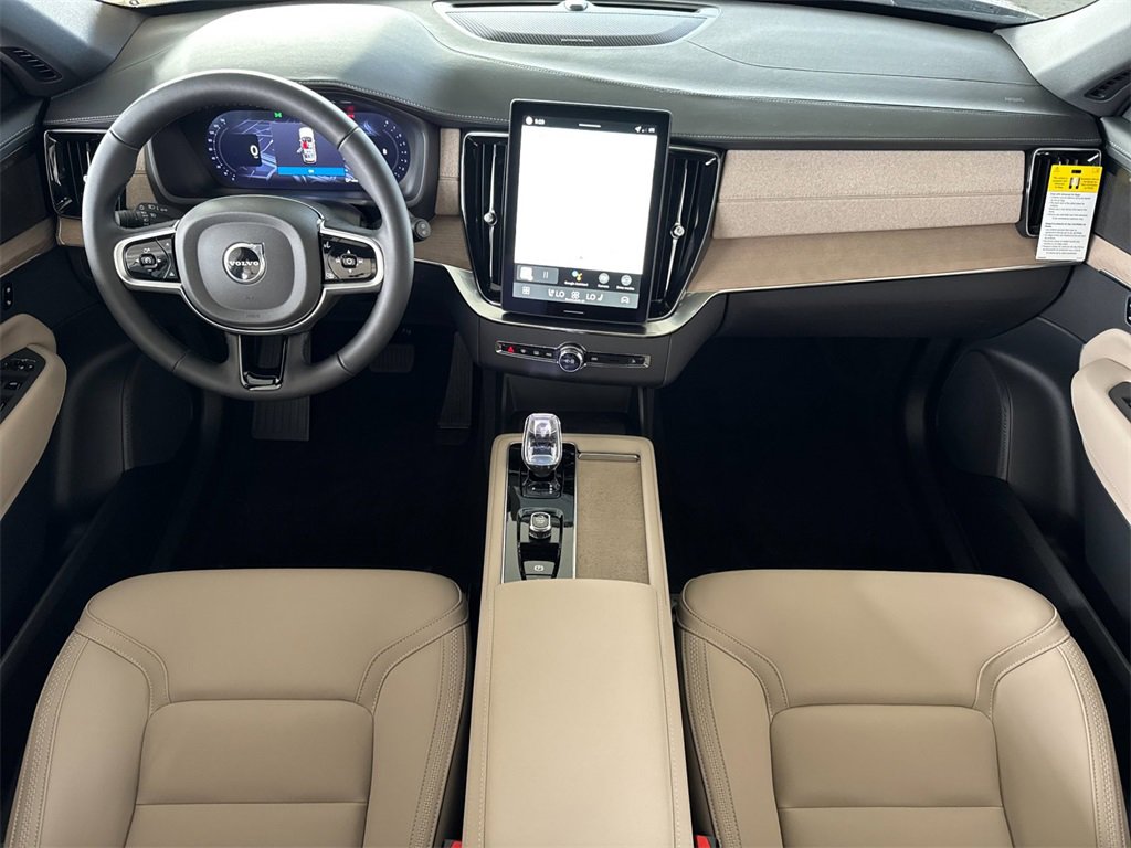 New 2026 Volvo XC90 B6 Plus image 12