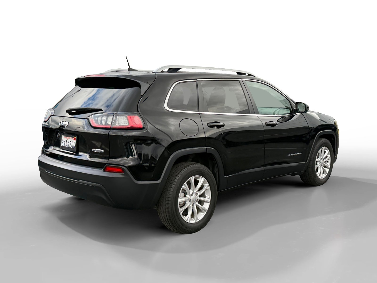 Used 2019 Jeep Cherokee Latitude w/ Popular Appearance Group image 5