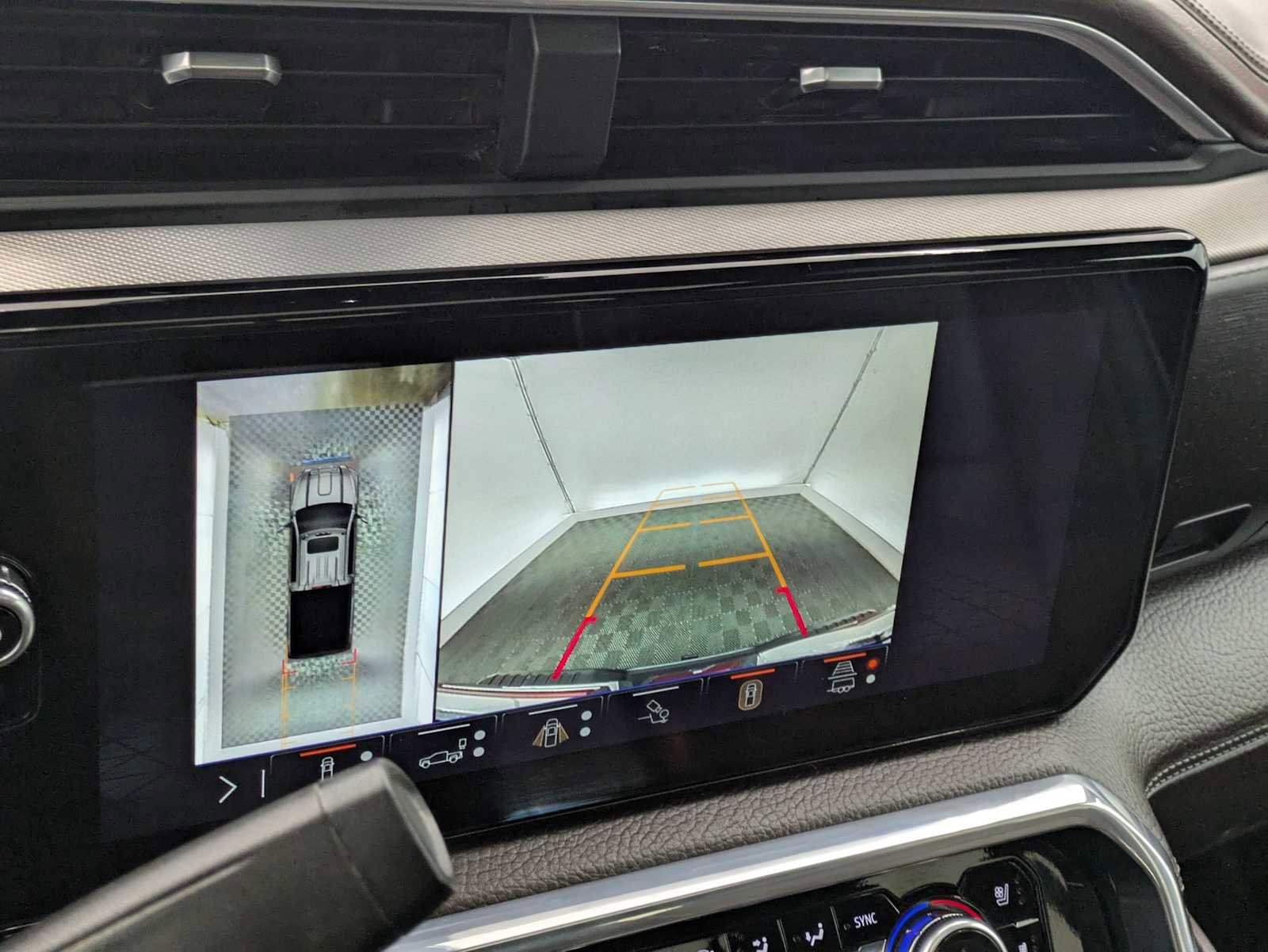 Used 2025 GMC Sierra 2500 Denali w/ Denali Reserve Package image 31