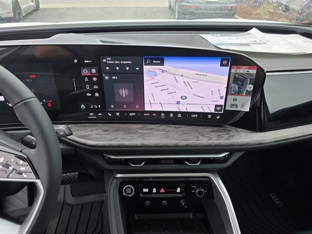 Used 2025 Audi Q5 Premium Plus w/ Premium Plus image 10