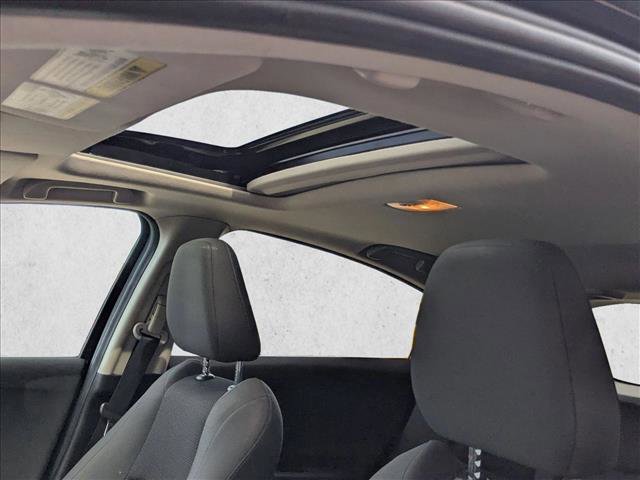 Used 2022 Honda HR-V EX image 15