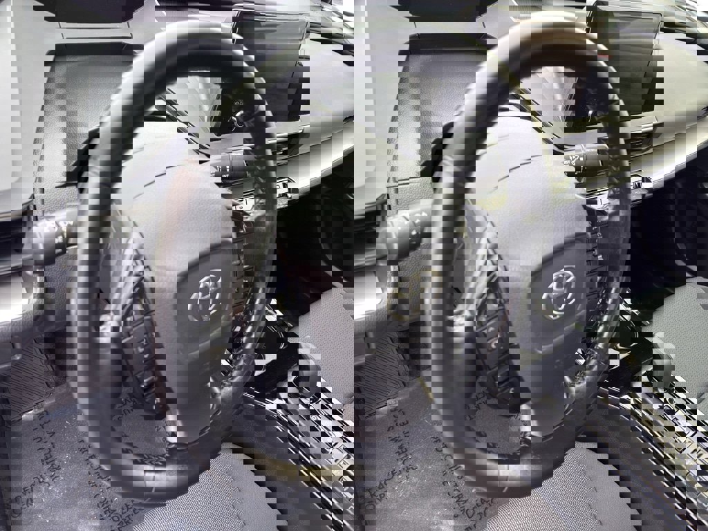 Used 2024 Toyota Prius LE image 11