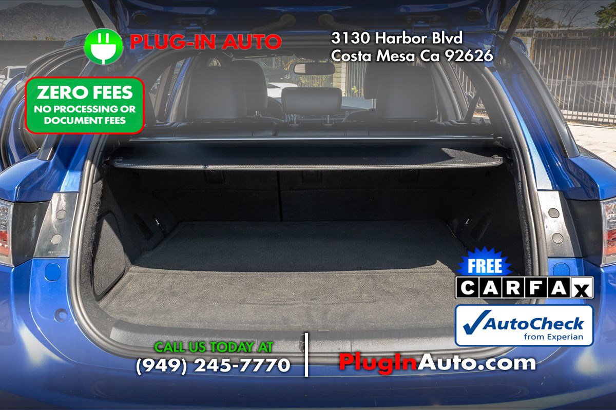 Used 2016 Lexus CT 200h w/ Navigation Package FWD image 14