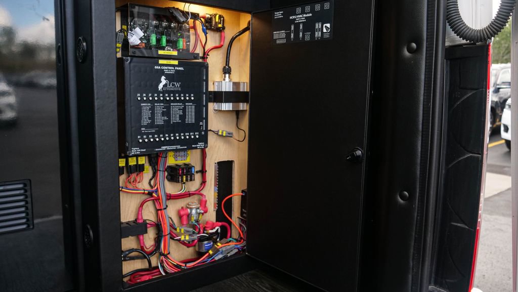 Used 2020 Mercedes-Benz Sprinter 3500 image 48