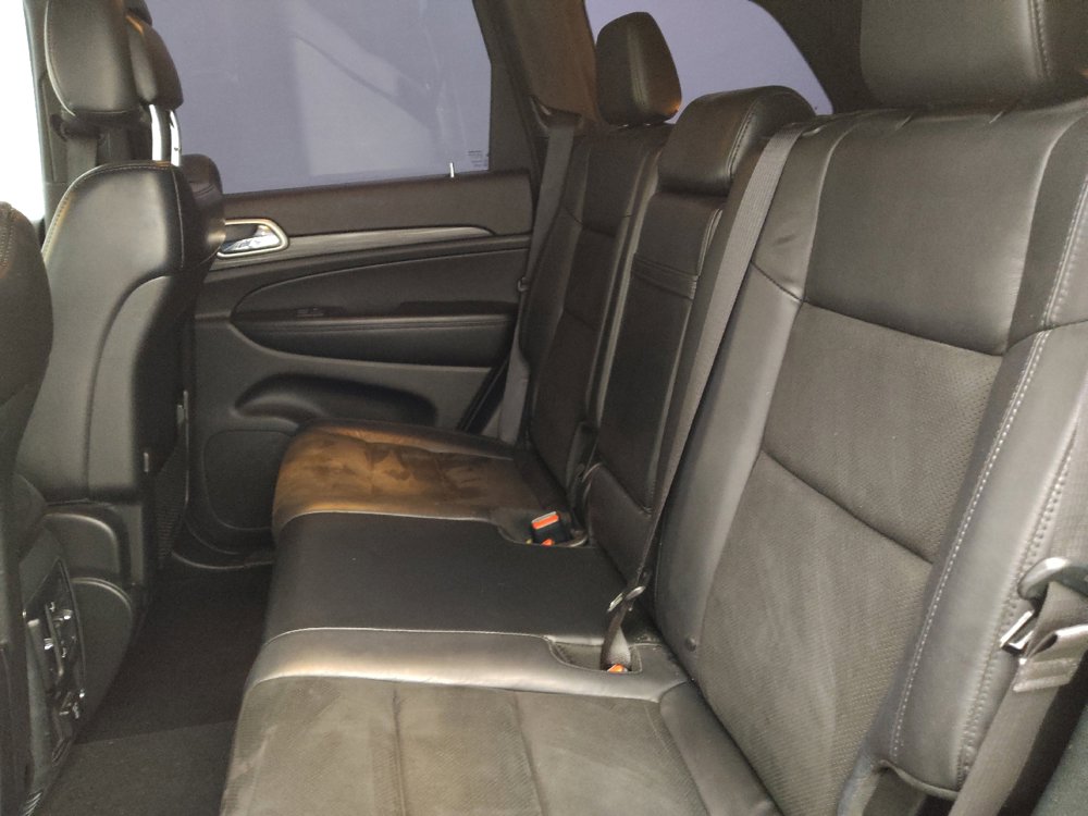 Used 2019 Jeep Grand Cherokee Altitude RWD image 18