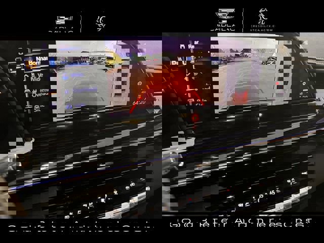 Used 2023 Cadillac Escalade Premium Luxury image 19