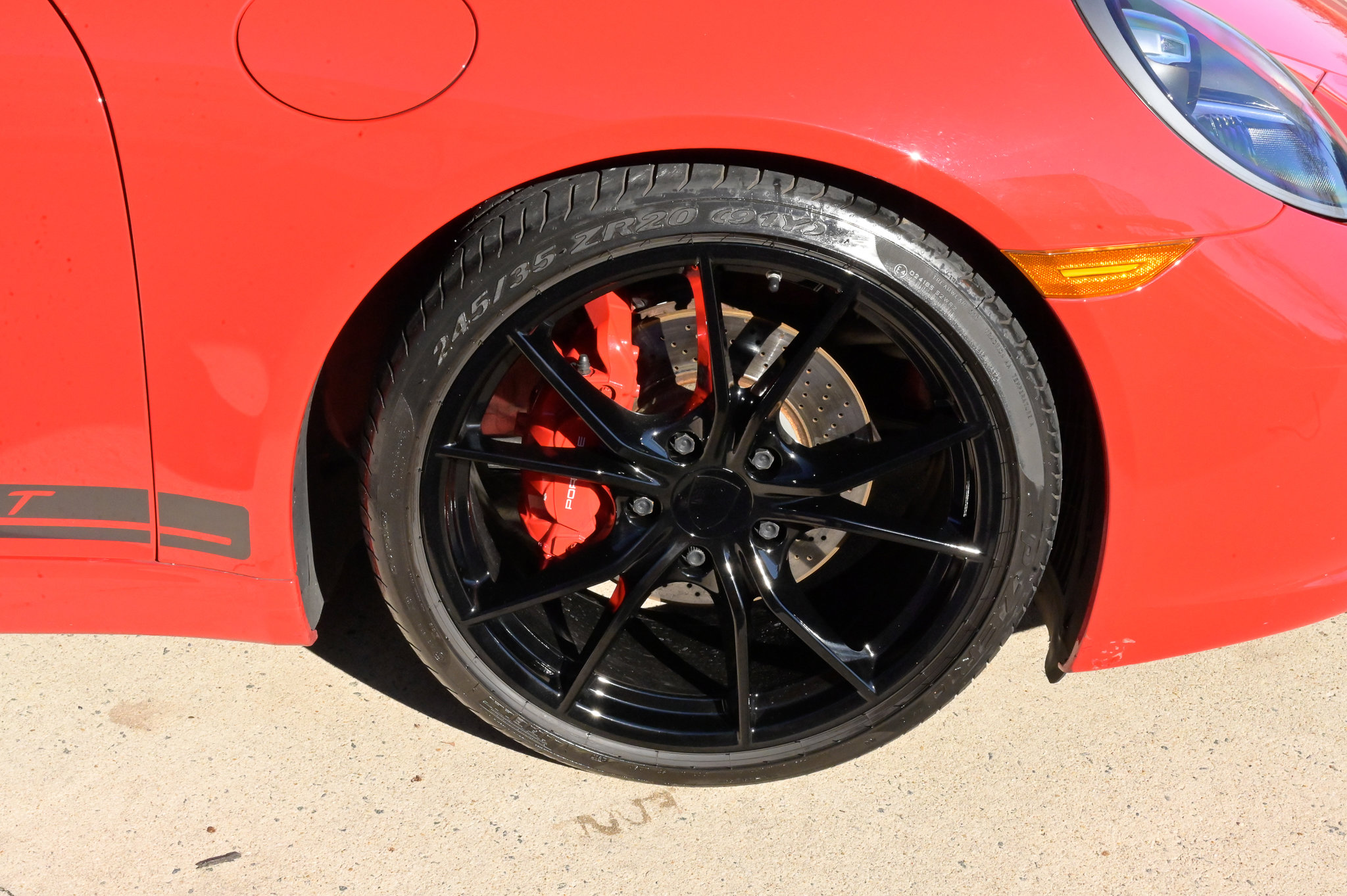 Used 2019 Porsche 911 Carrera T image 12