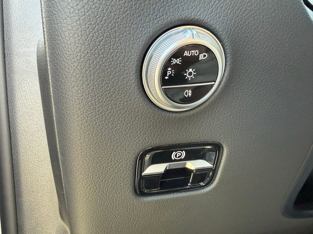 Used 2025 Mercedes-Benz GLC 63 AMG S image 24