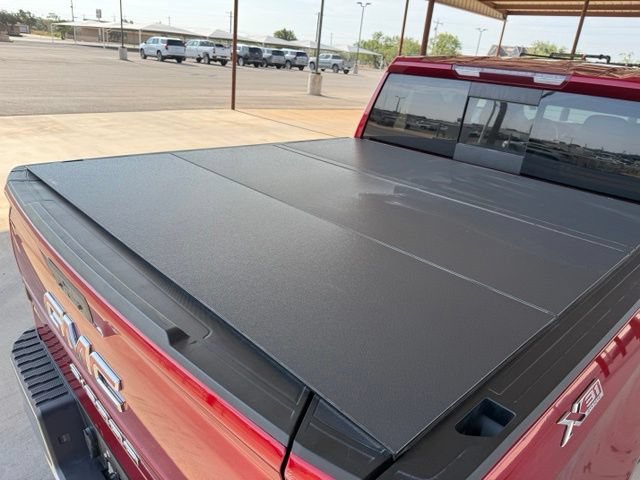 Used 2021 GMC Sierra 1500 SLT AWD/4WD image 10