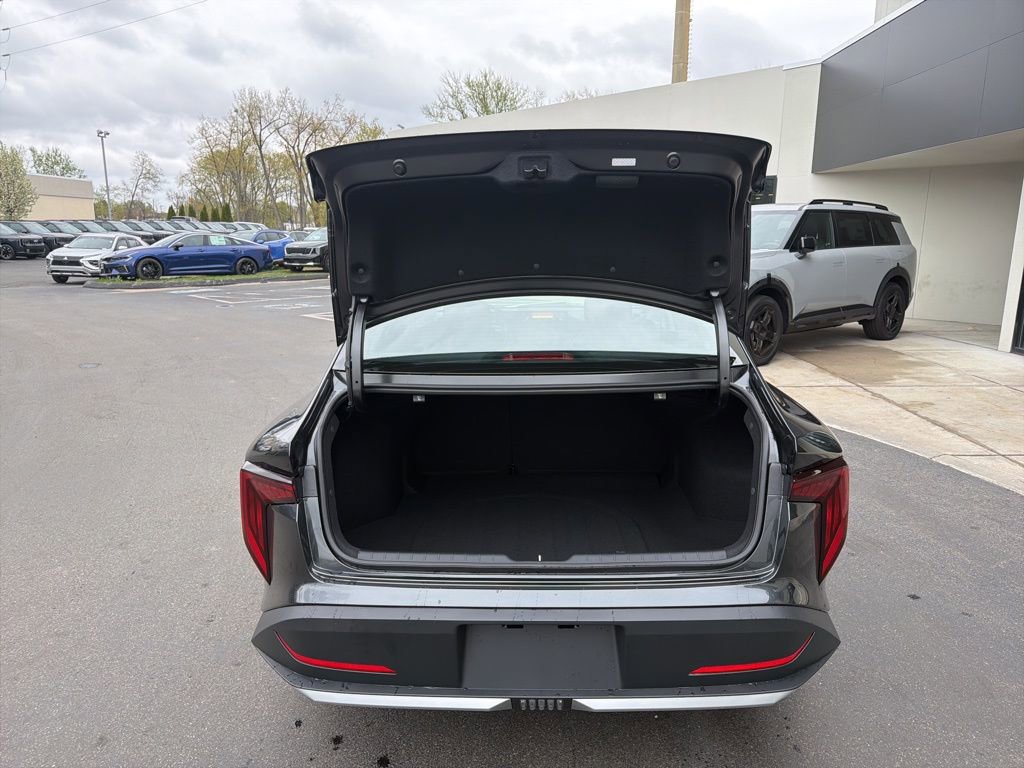 New 2026 Kia K4 LXS FWD image 15