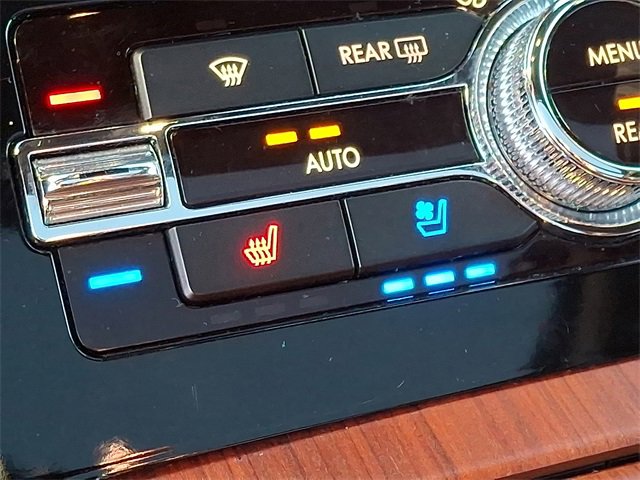 Used 2024 Lincoln Navigator Premiere image 25