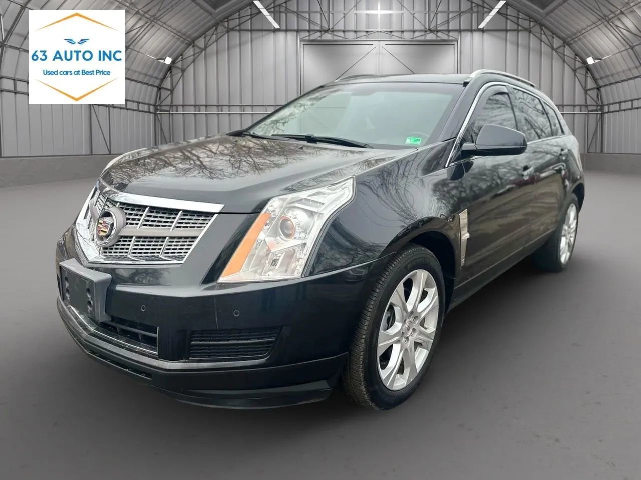 Used 2011 Cadillac SRX Luxury image 1