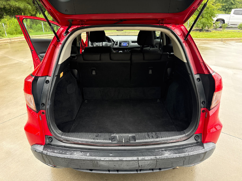 Used 2016 Honda HR-V EX image 32