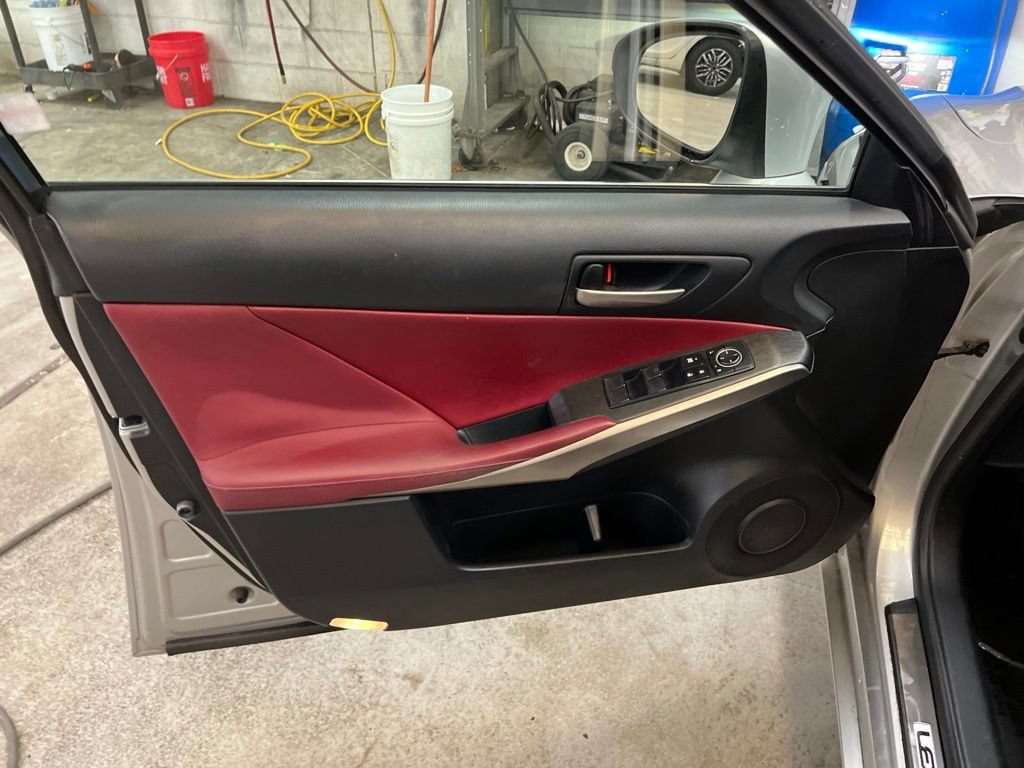 Used 2019 Lexus IS 300 F Sport w/ F Sport Package RWD image 12