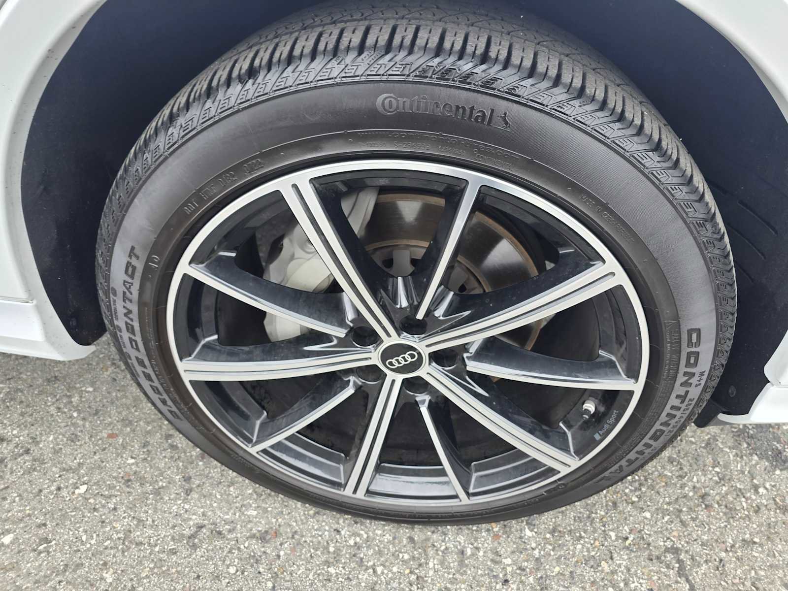 Used 2022 Audi Q7 3.0T Prestige w/ Prestige Package image 9