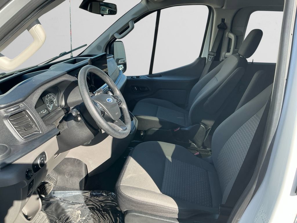 Used 2024 Ford Transit 350 XLT image 9